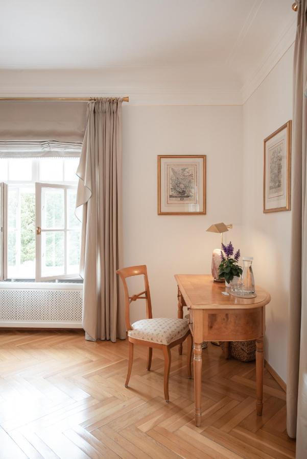 Biohotel Schlossgut Oberambach Bagian luar foto