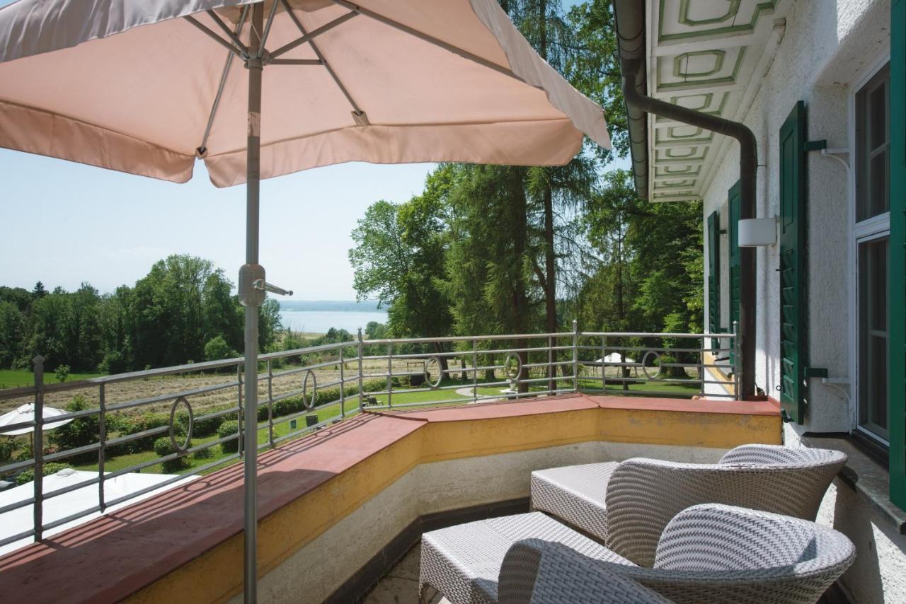Biohotel Schlossgut Oberambach Bagian luar foto