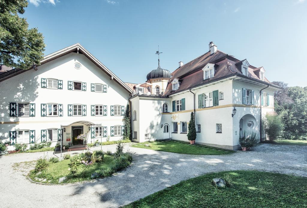 Biohotel Schlossgut Oberambach Bagian luar foto