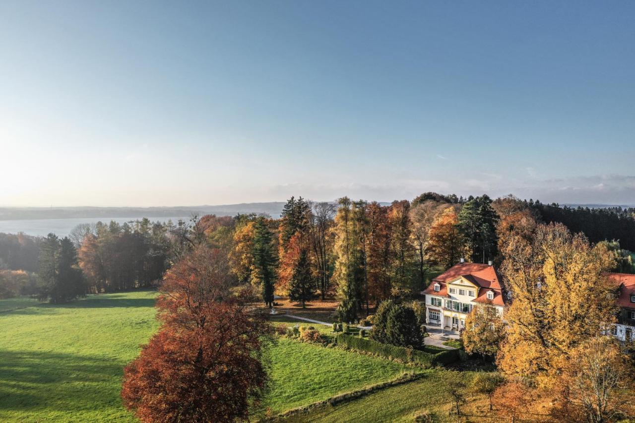 Biohotel Schlossgut Oberambach Bagian luar foto