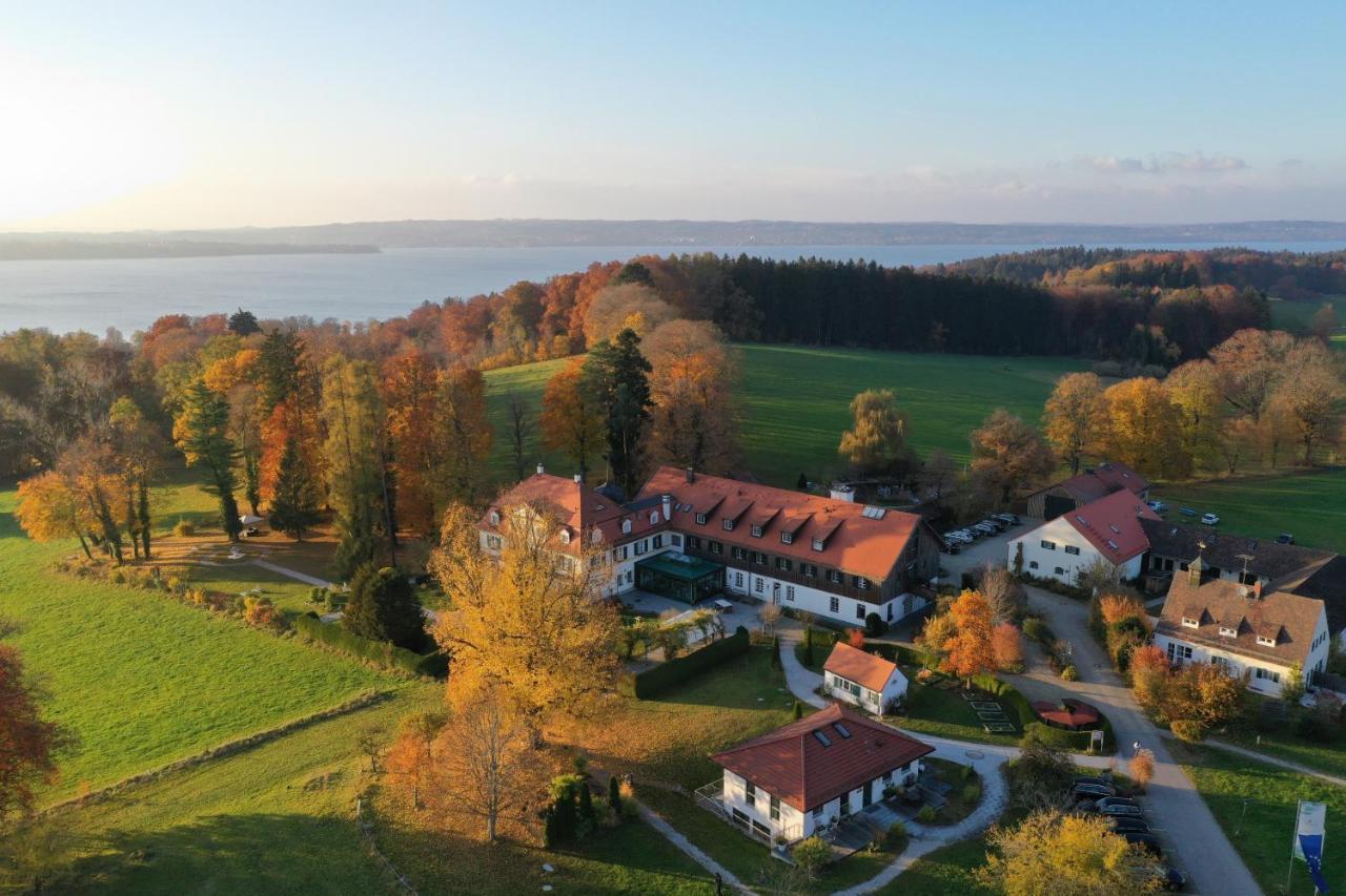 Biohotel Schlossgut Oberambach Bagian luar foto